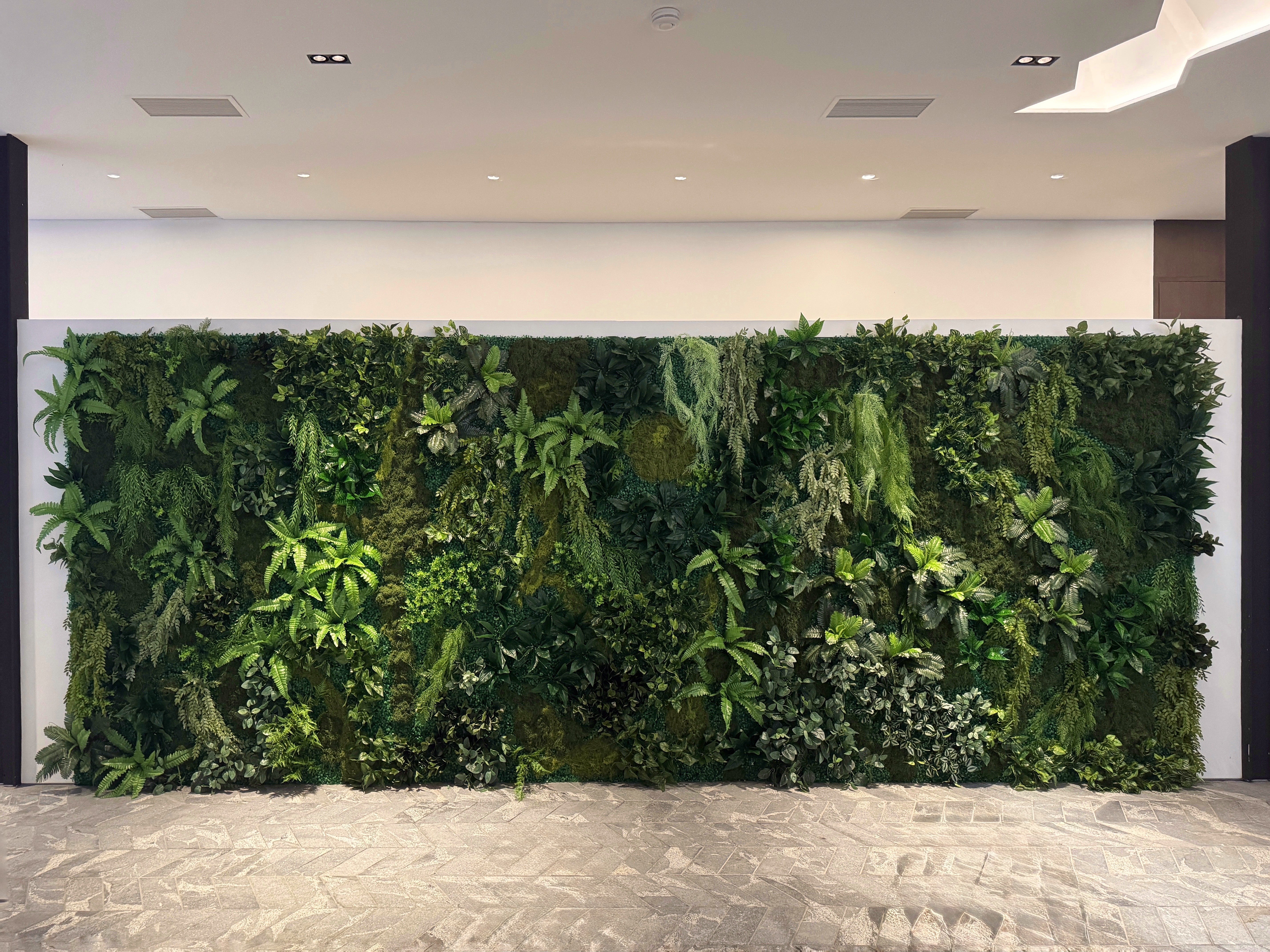 Artificial Plant Wall with Artificial Moss