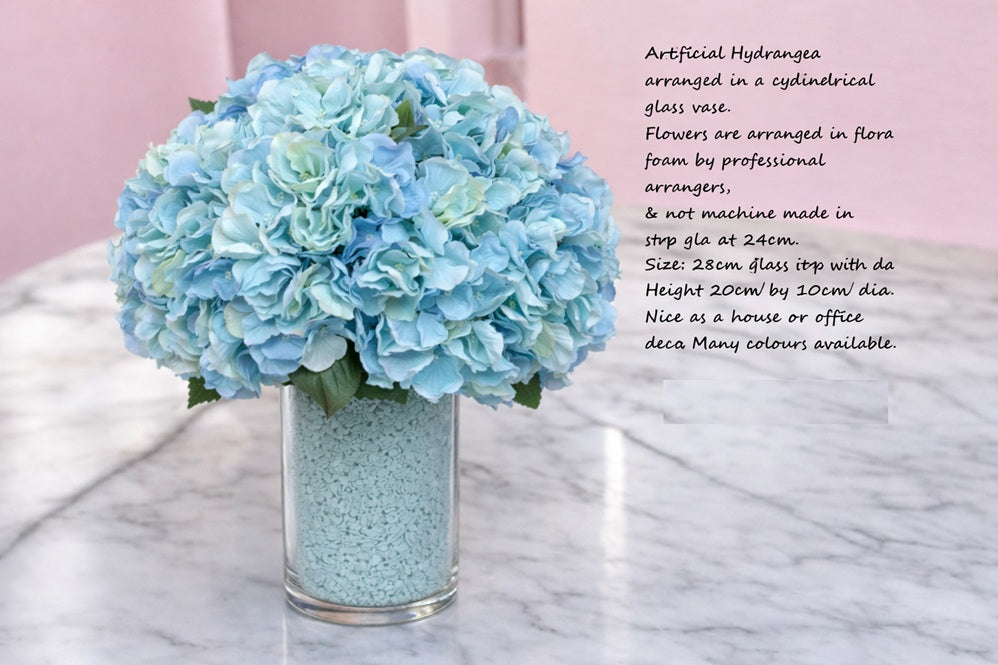 28cm Flower Artificial Hydrangea in a cyclindrial glass vase