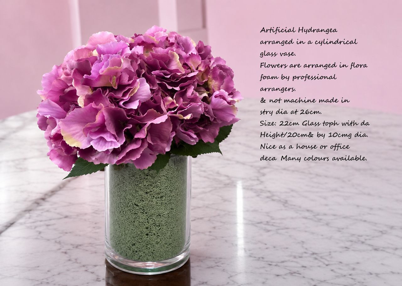 28cm Flower Artificial Hydrangea in a cyclindrial glass vase