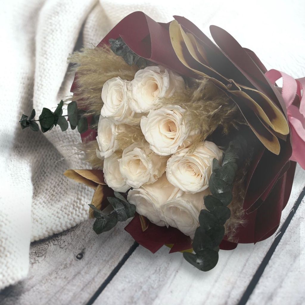 2023 Forever Roses Bouquet Pampas Valentine's Day Gift Preserved Dried Flowers AAA558