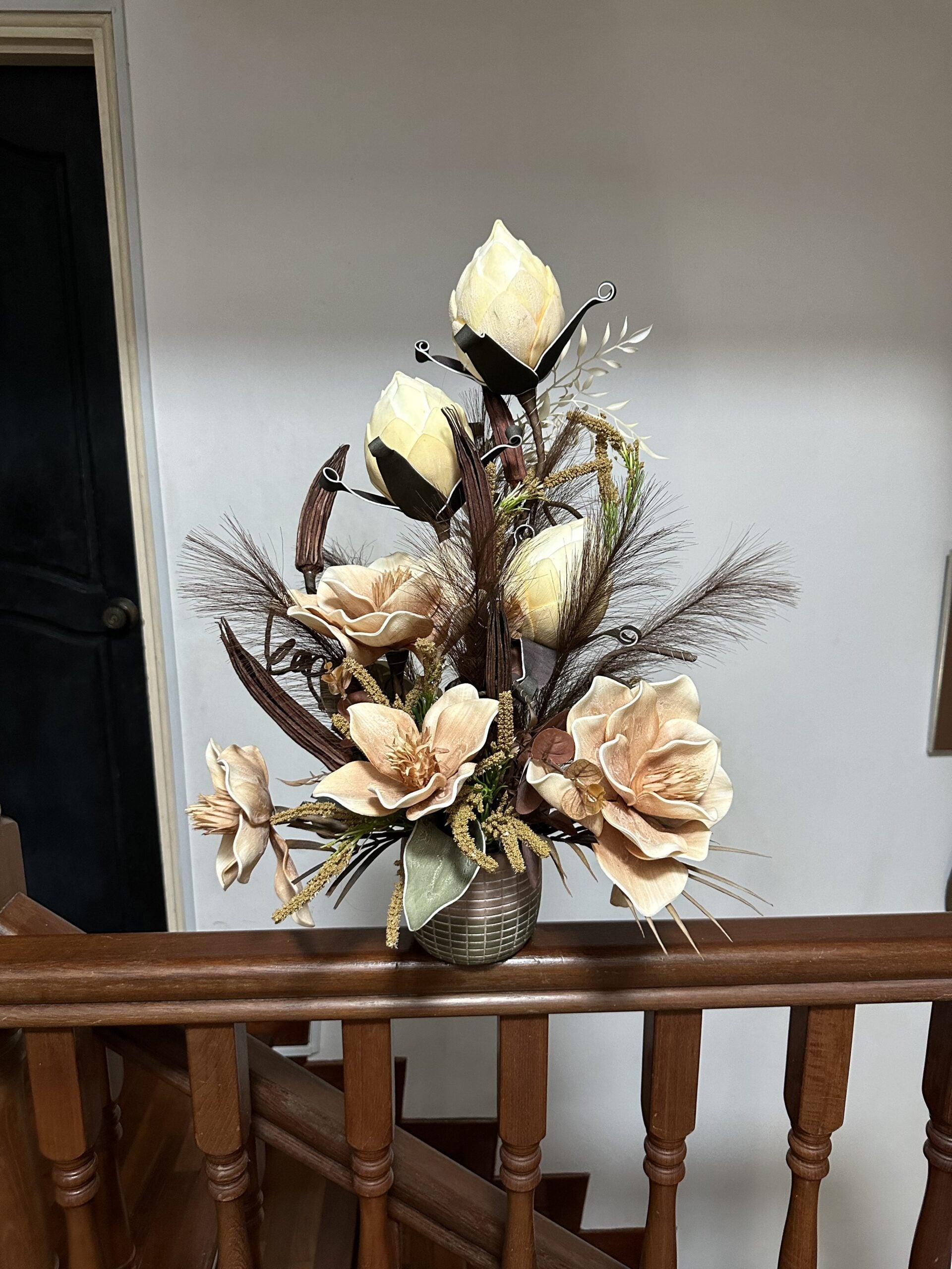 Artificial Flowers Arrangement, Home Decor, events, season, garden AAA601