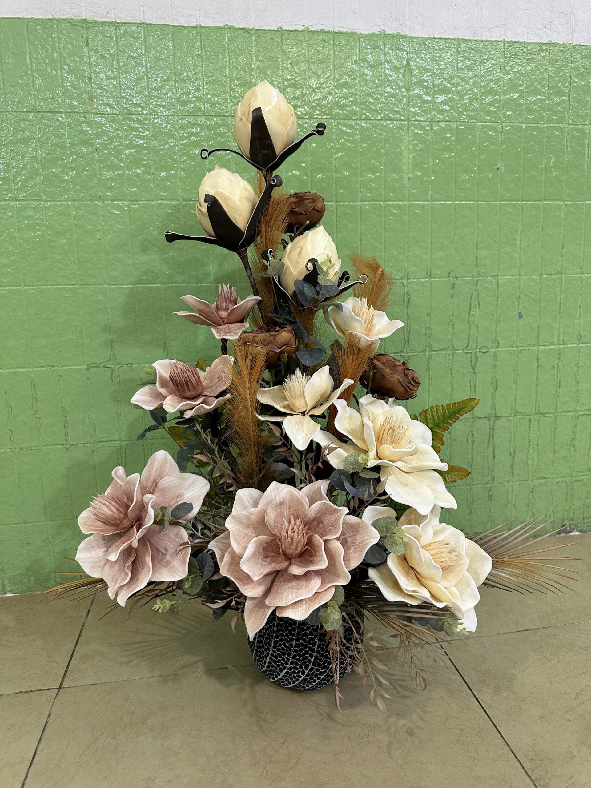 Artificial Flowers Arrangement, Home Decor, events, season, garden AAA616