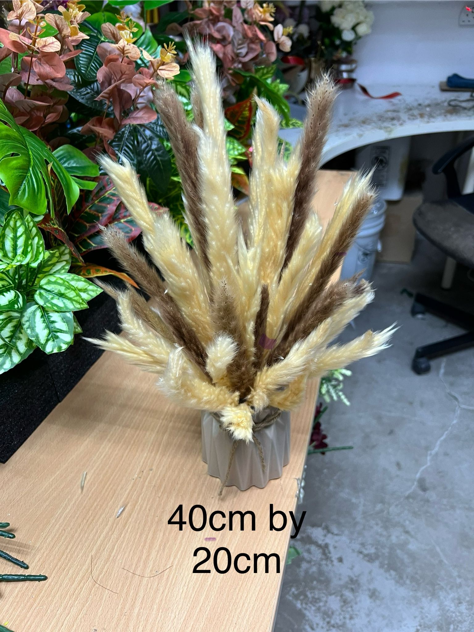 Pampas & Dried Floral Arrangement Rustic Display Decor, plants, flowers, home event decor AAA893