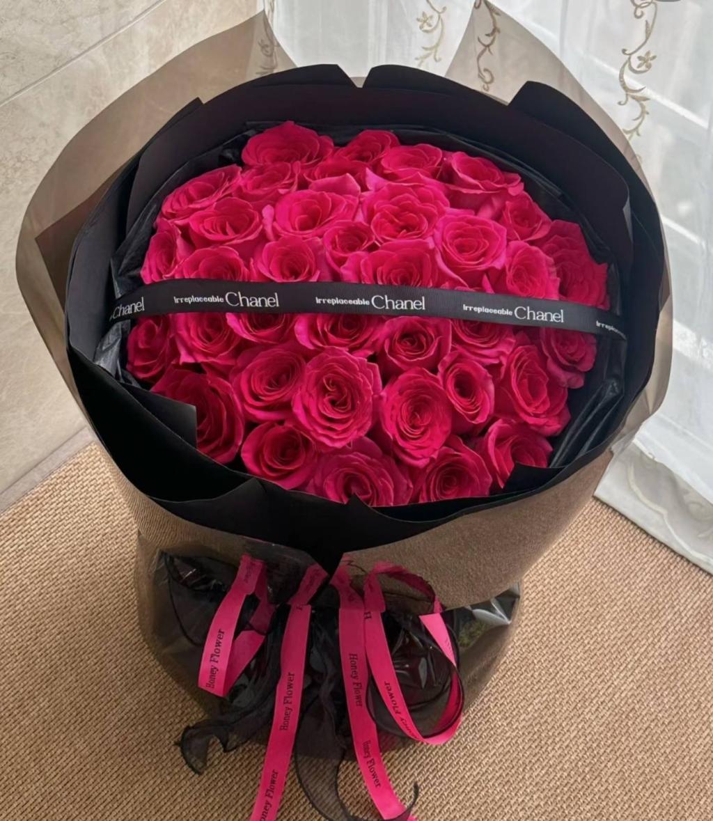 Pure Love - Fresh Flower Arrangement AFT196