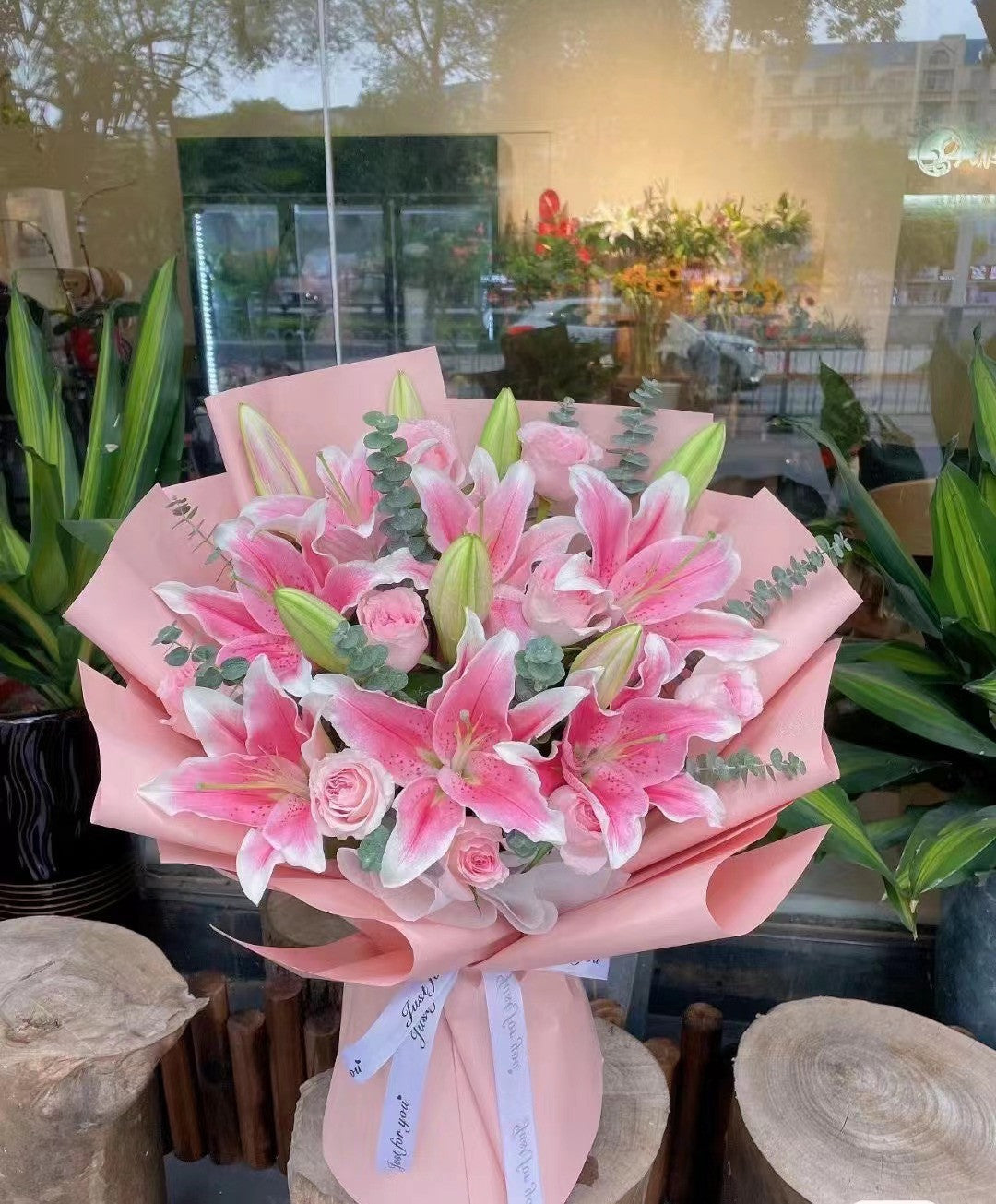 Rosy Lily Serenade - Fresh Flower Arrangement AFT219
