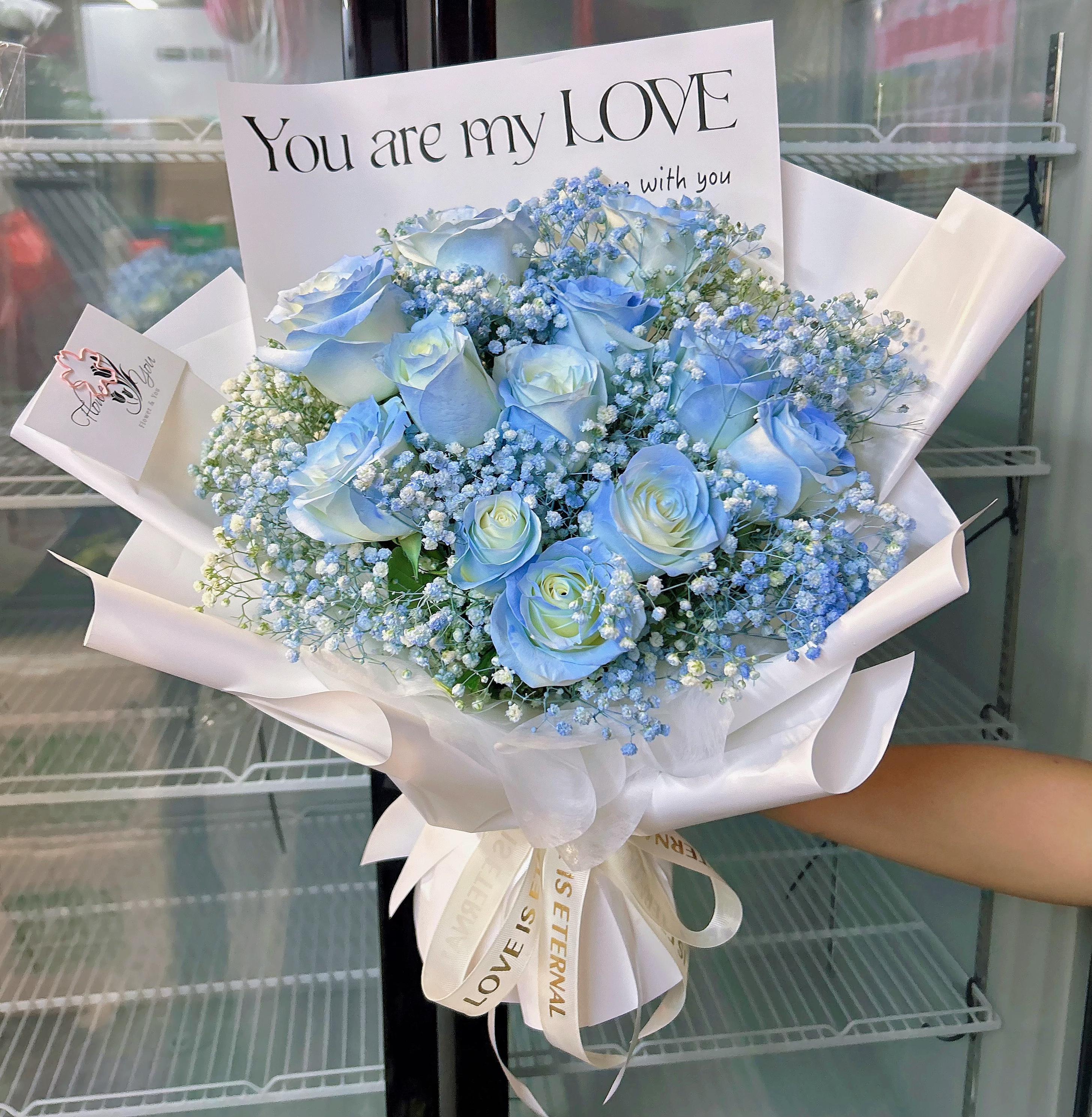 Winter Tide - Fresh Flower Arrangement AFT261