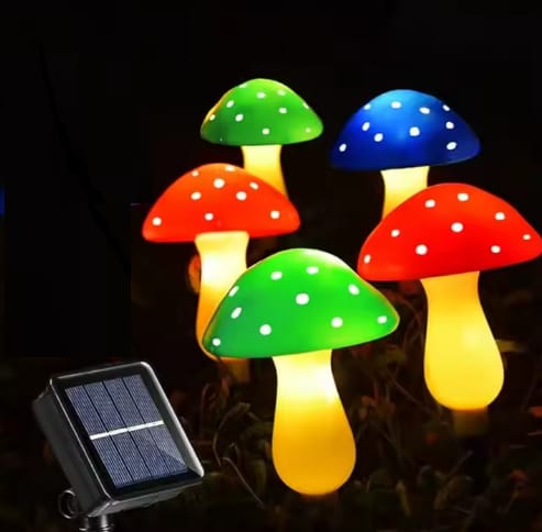 Garden Solar Powered Lights LED x 5 heads, Christmas, decoration, home decor, events, lighting Aacc341