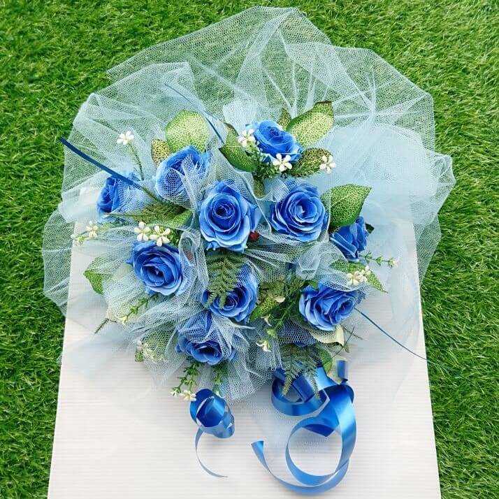 Classic Wedding Car Flowers – Artificial Floral Arrangements with Netting