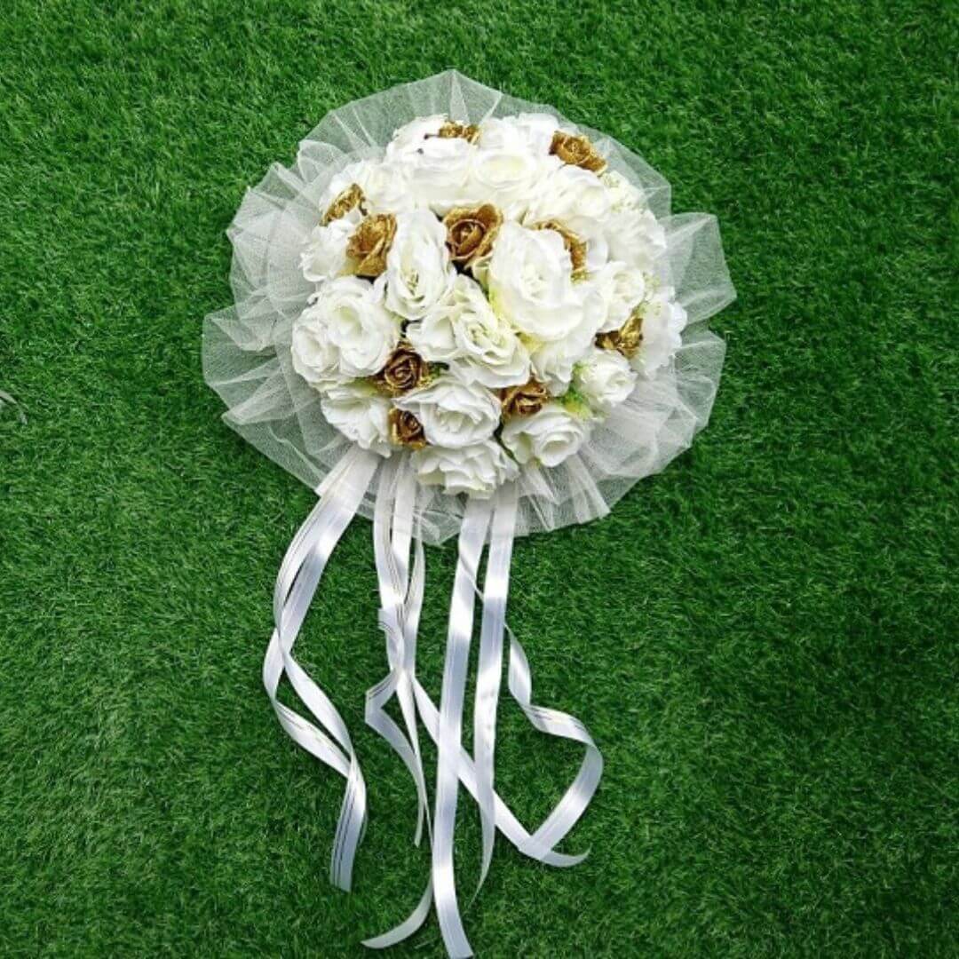 Elegance Wedding Car Flowers – Premium Floral Arrangements with Netting