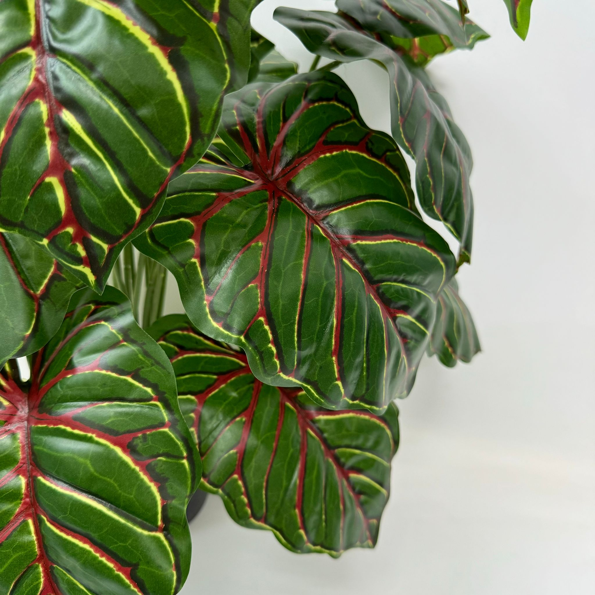 45cm Artificial Caladium Bicolor Plant with black plastic cemented pot, home decor, garden, events Aplant1006a- 12 lvs