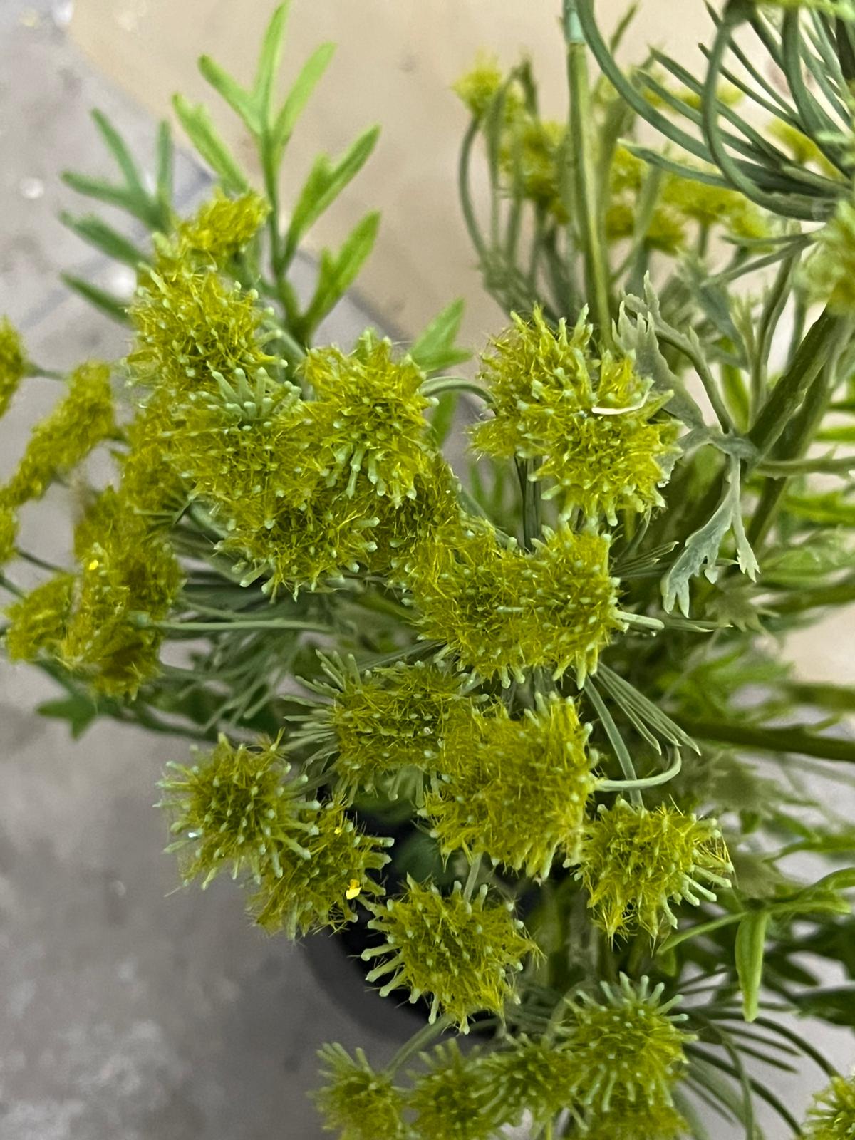 60cm Real Touch Potted Artificial Yarrow Plant – Faux Flower Plant for Home & Office Decor Aplant1200