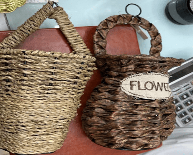 Handwoven Hanging Basket Vase – 30cm Wall-Mounted Wicker Planter Avase352