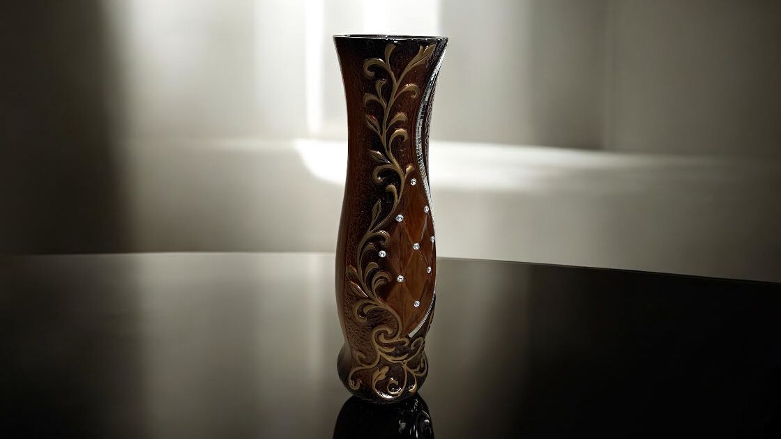 Ceramic vase for flowers tall & arrangements, -SELF COLLECTION ONLY- home decor, decorations, garden. Avase388