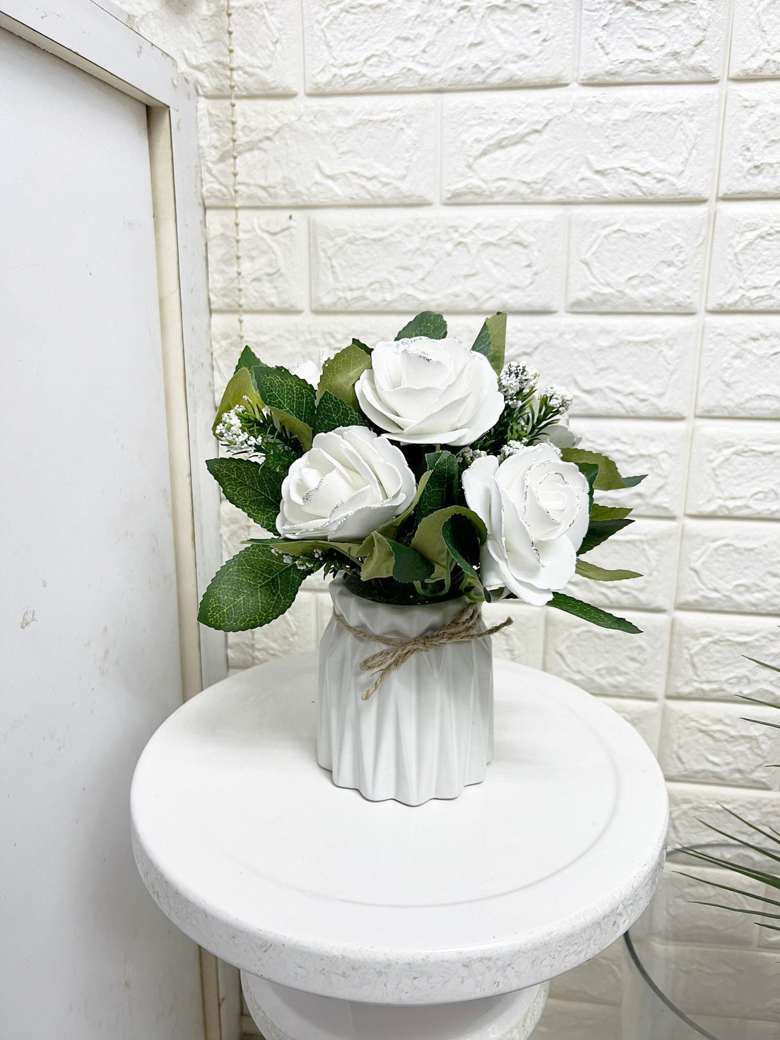 Rose Sponge in ceramic vase, home decor, events AAA520