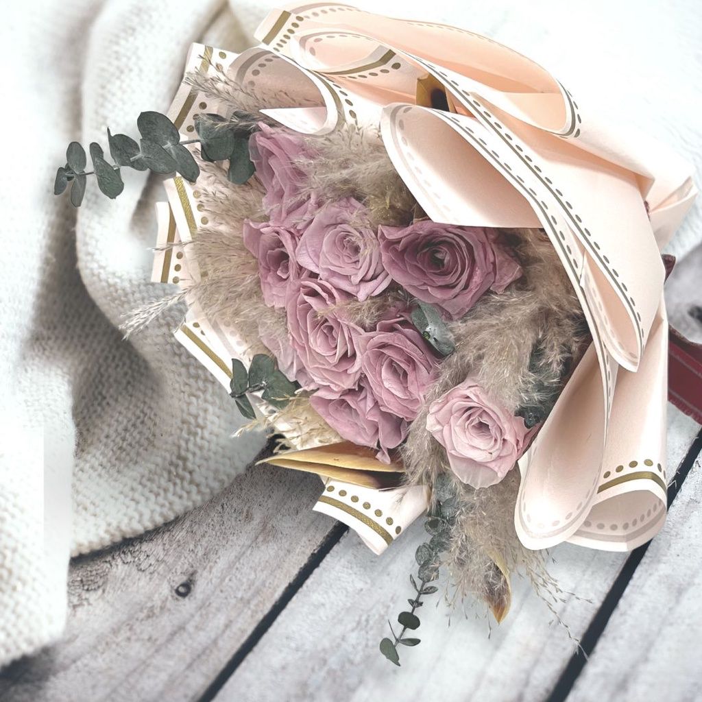 2023 Forever Roses Bouquet Pampas Valentine's Day Gift Preserved Dried Flowers AAA558