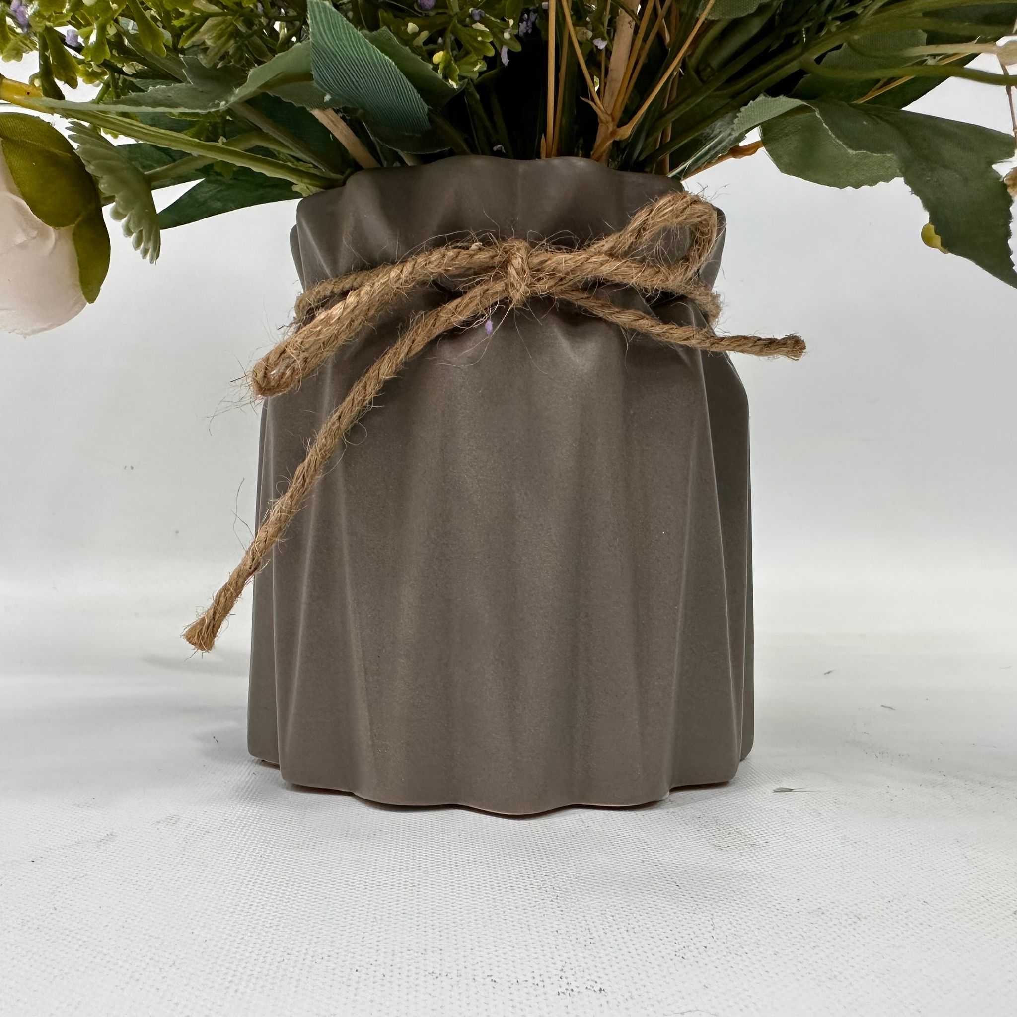 Dried Flowers/Artificial Flowers Arrangement, Natural, Home Decor, Events, AAA580