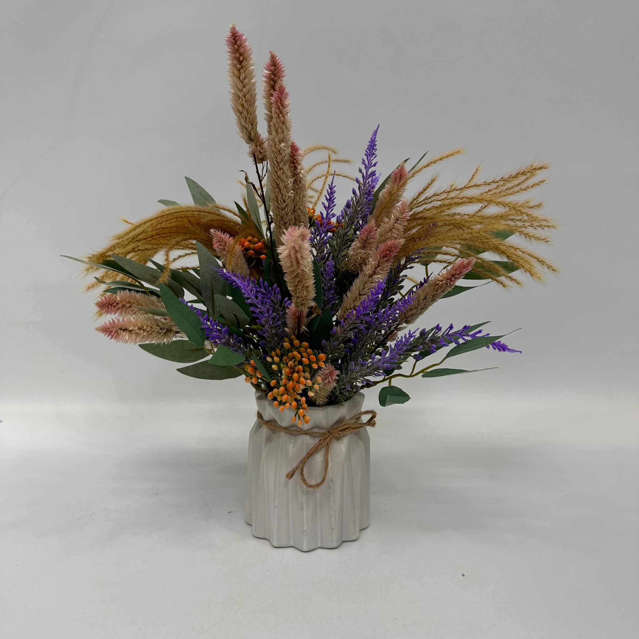 Dried Flowers/Artificial Flowers Arrangement, Natural, Home Decor, Events, AAA582
