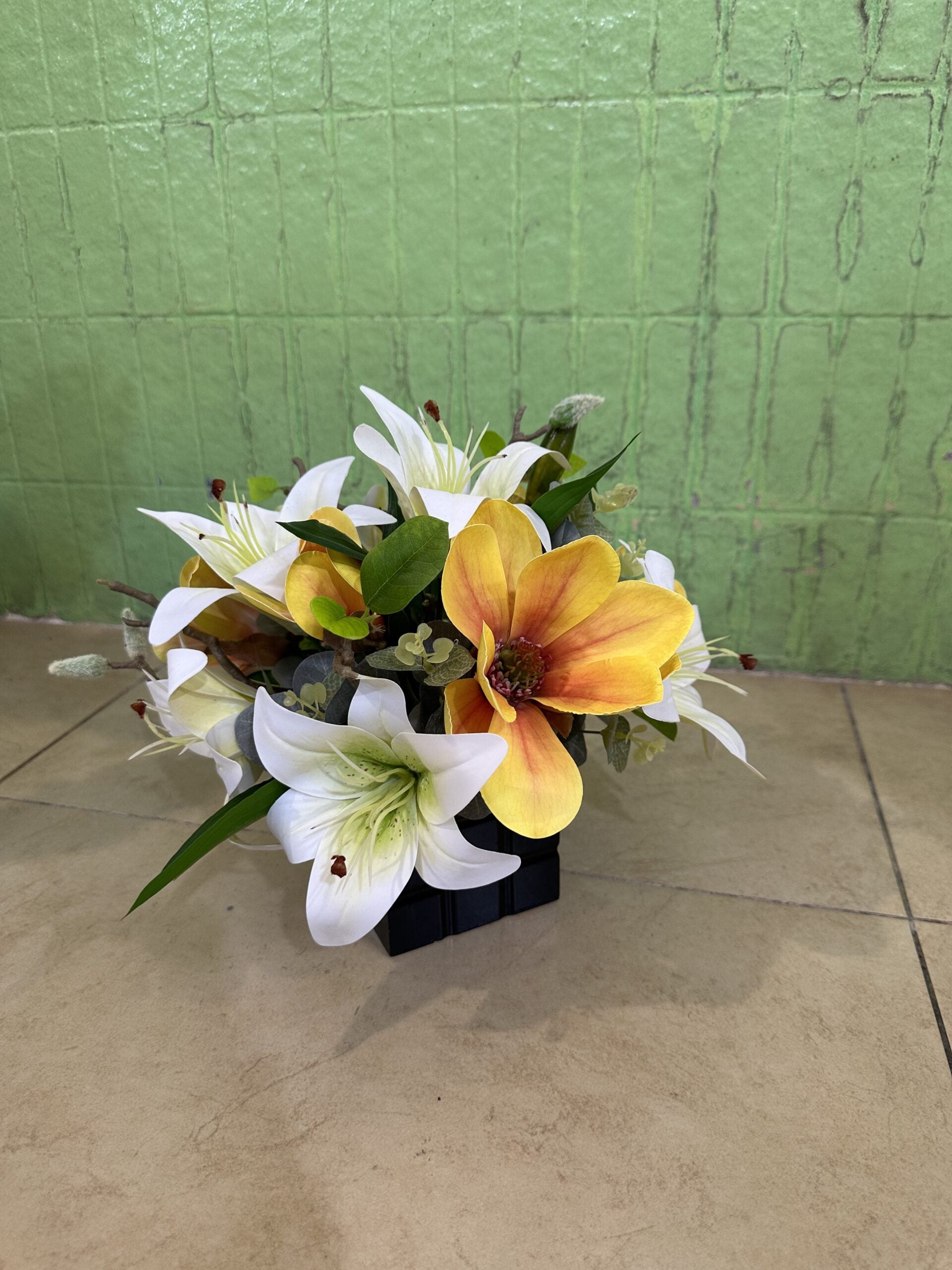 Artificial Flowers Arrangement, Home Decor, events, season, garden AAA617