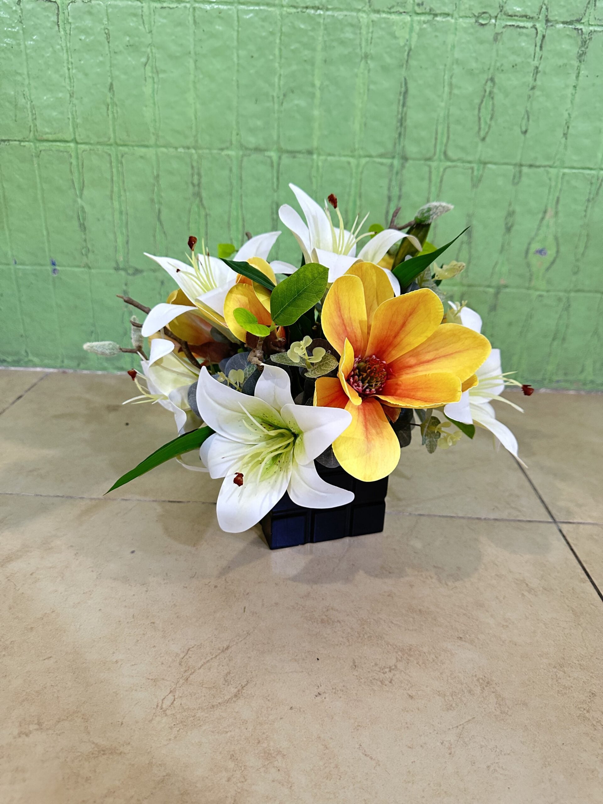 Artificial Flowers Arrangement, Home Decor, events, season, garden AAA617