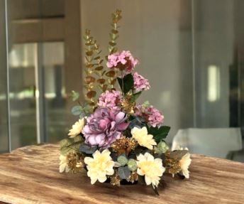 Artificial Flower Arrangement, home decor, gardens, events. AAA853