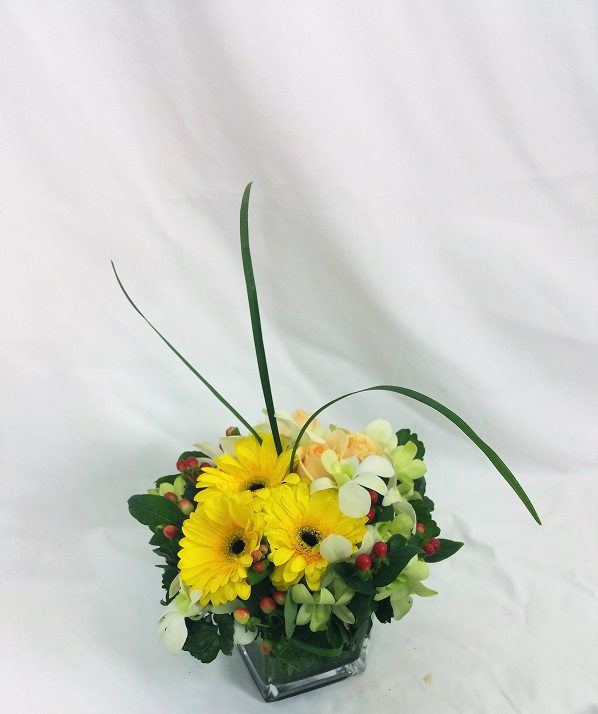 Fresh Flower Arrangement home decor, plant, events, garden AFT066