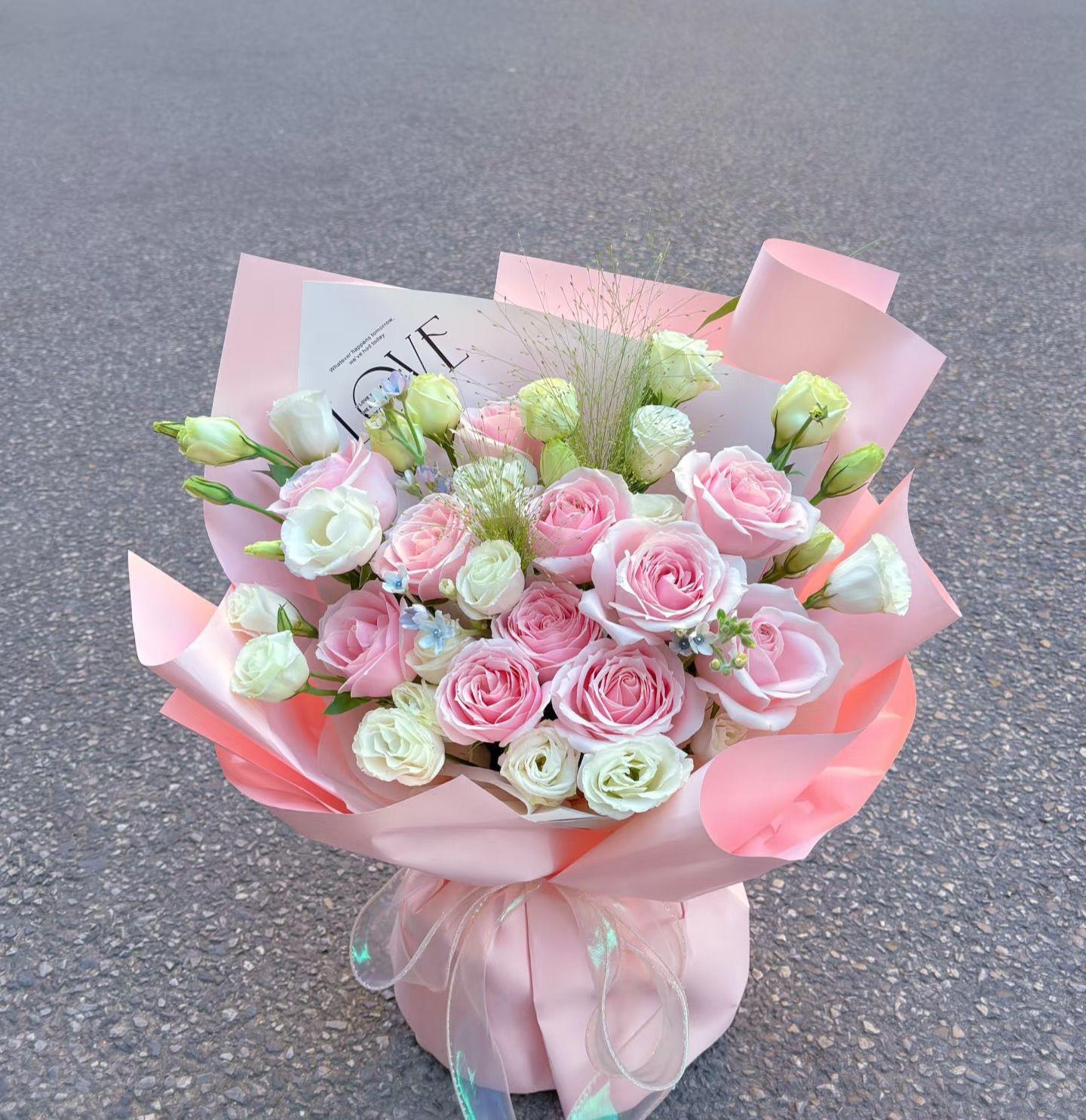 Gentle Spirit - Fresh Flower Arrangement AFT240