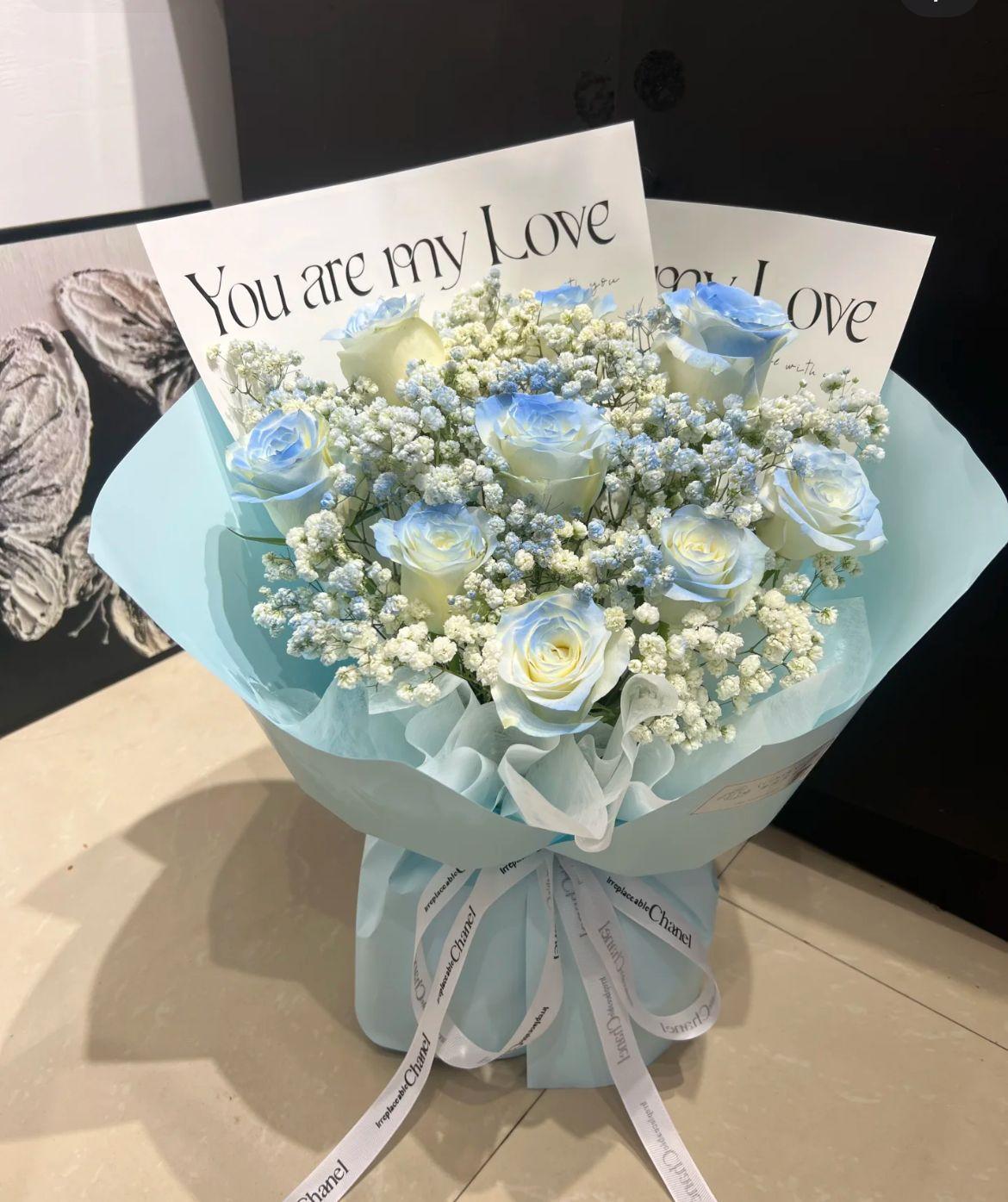 Moon Pearl - Fresh Flower Arrangement AFT245