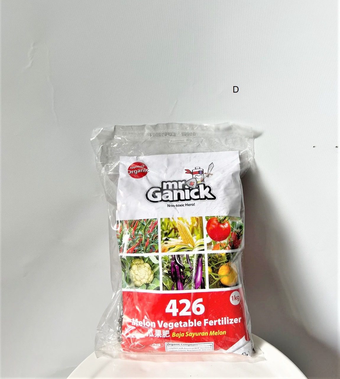 Fertiliser for plants & fruit trees 1 kg. per bag Aacc173