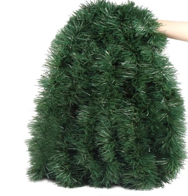 10M Artificial Christmas Garland Bunch – Lush Pine Decoration