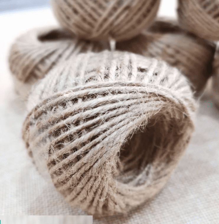 JUTE BROWN THREAD / ROPE 2MM - 46G - 40 meters+- / HEMP TWINE STRING NATURAL BROWN JUTE CRAFT MAKING DIY Aacc346