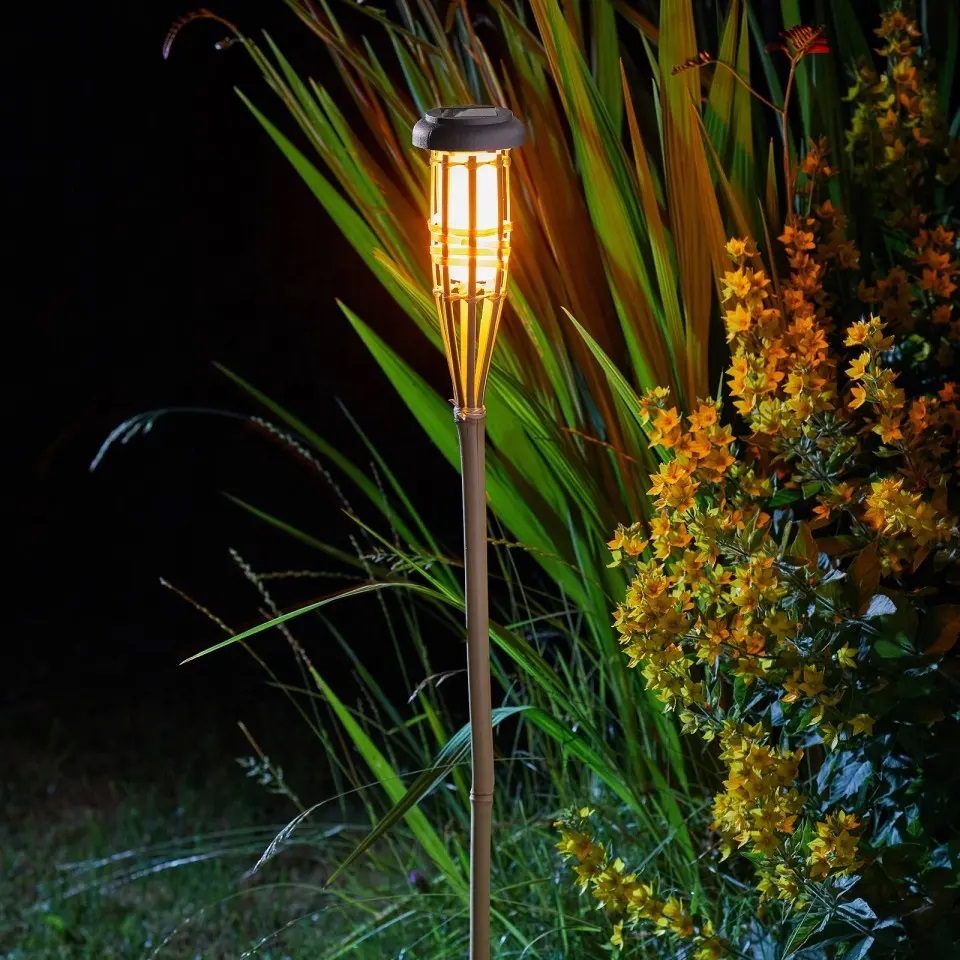 Solar Bamboo Tiki Torch Lights – 90cm & 120cm LED Flickering Flame Aacc347