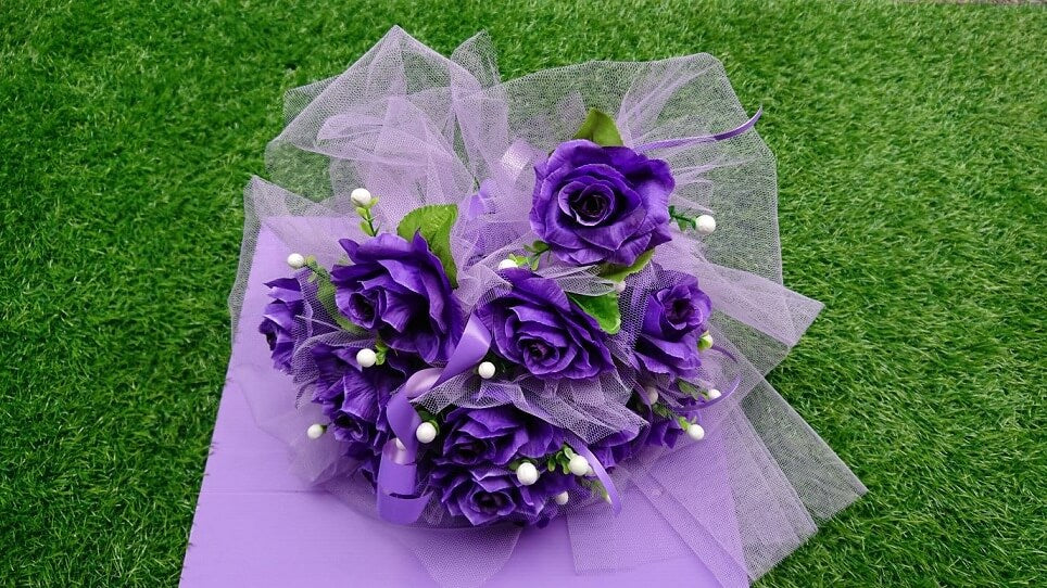 Classic Wedding Car Flowers – Artificial Floral Arrangements with Netting