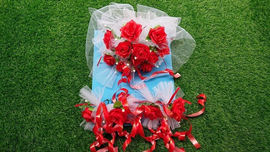 Classic Wedding Car Flowers – Artificial Floral Arrangements with Netting
