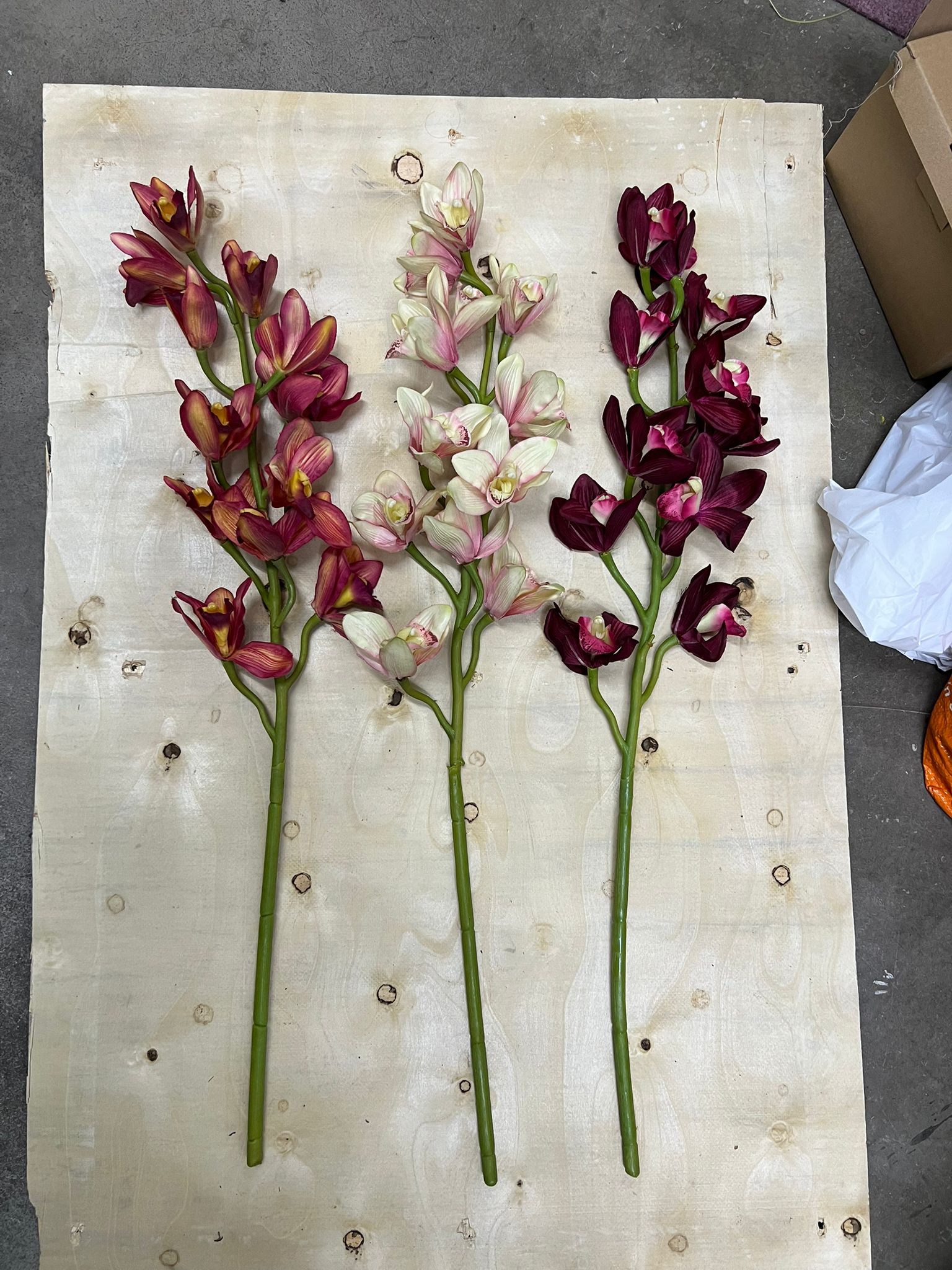 Artificial Orchid Flowers, Faux Flower Stems for Home Decor, Wedding & Events, office, plants. Afaux819