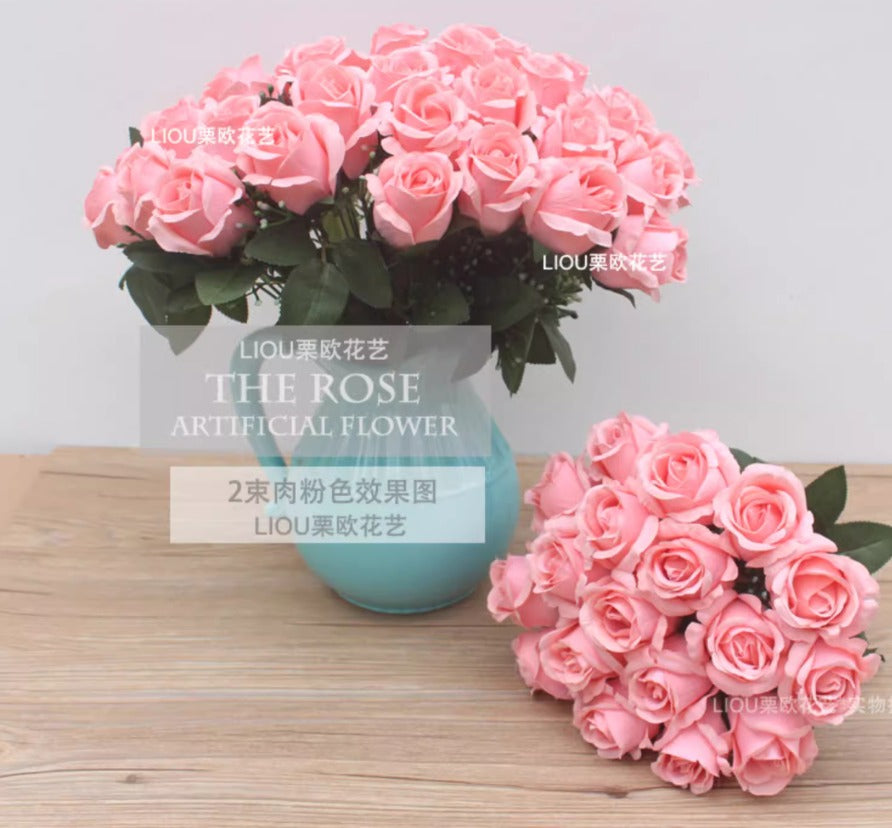 Artificial Rose Bouquet – 18 Buds Bush Polyester Material Afaux832