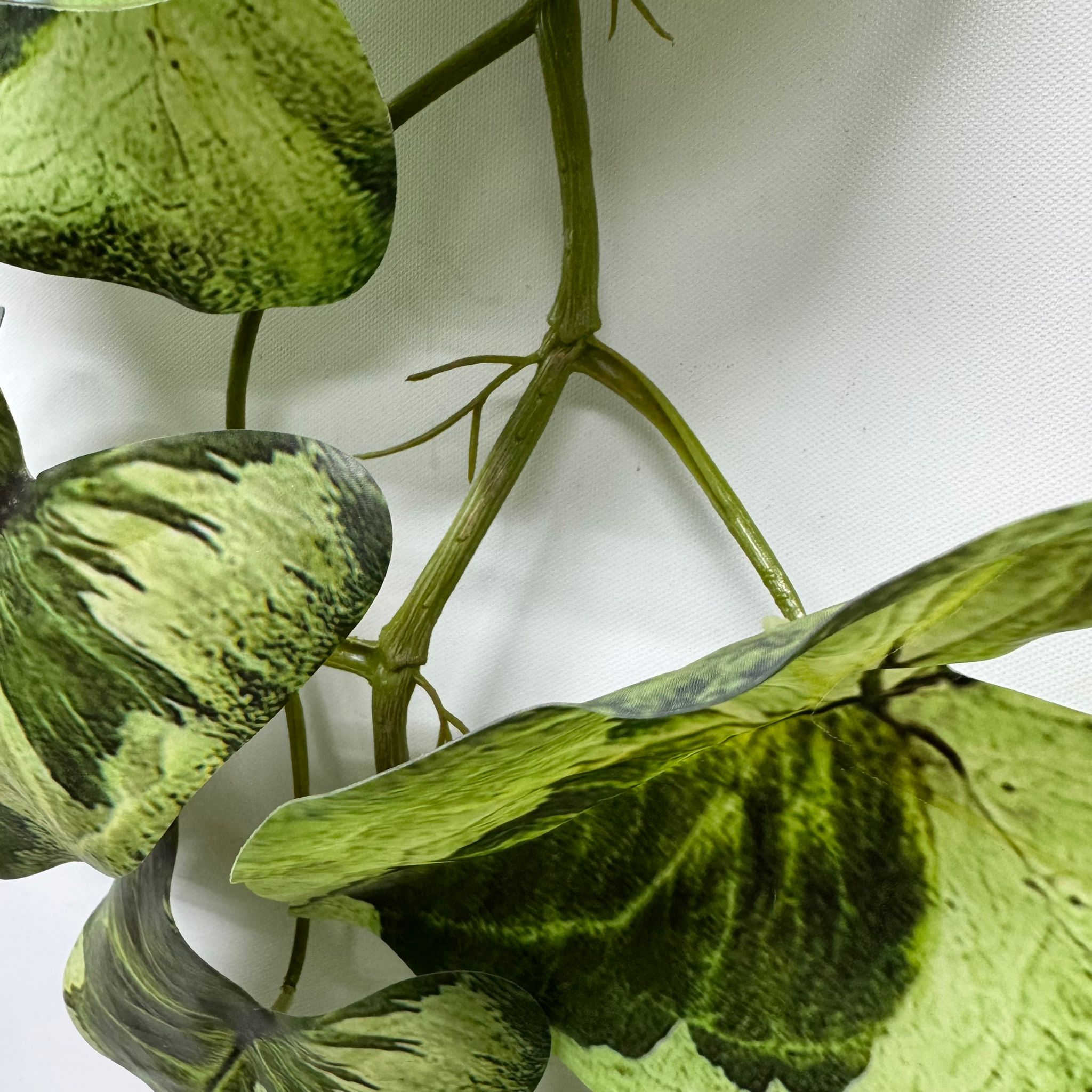 Artificial Arrowhead Plant Garland - 1.2m Long Greenery for Stylish Decor Afoil195