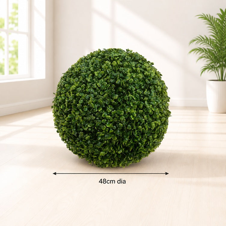 Artificial boxwood ball topiary plant by Alton Flowers, 48cm in size, perfect for home decor and event decorations.