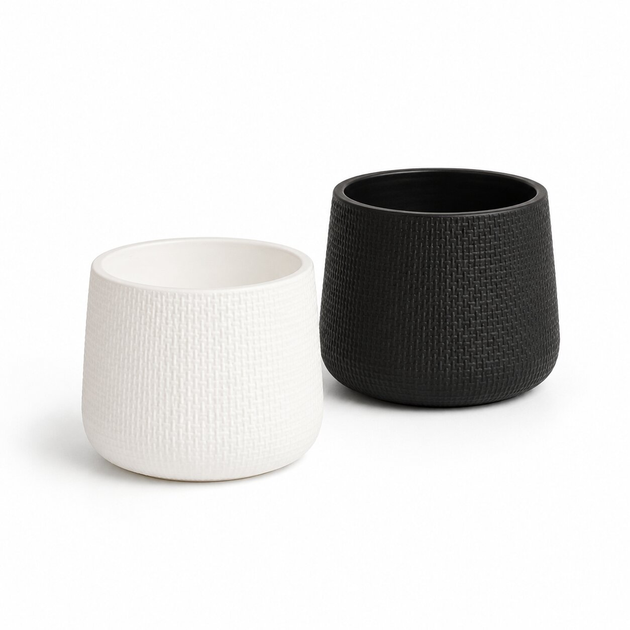 Small 13cm plastic planter for artificial or fresh plants by Alton Flowers, ideal for home or office decor.