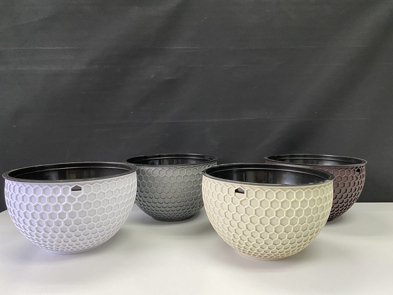 Hanging Plant with Plastic Pot, home decor, garden, events, balcony Aplant972