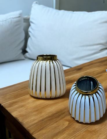 Vase for artificial & fresh flowers, home decor, garden, pots, planters Avase375