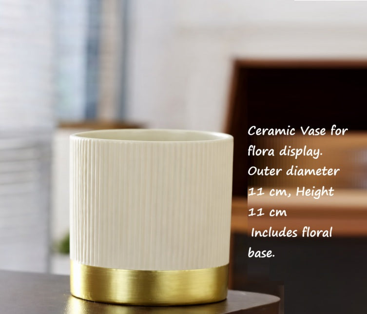 11-14cm Ceramic Vase for flora display Avase424