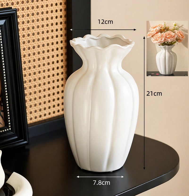 21cm Vase Flower Vase for both fresh & Artificial Flowers